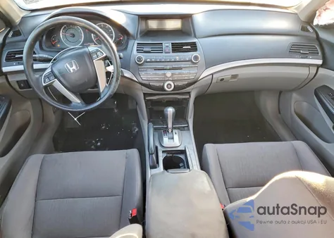 2011 Honda Accord Lx z USA, uszkodzony, nr VIN 1HGCP2F30BA037490